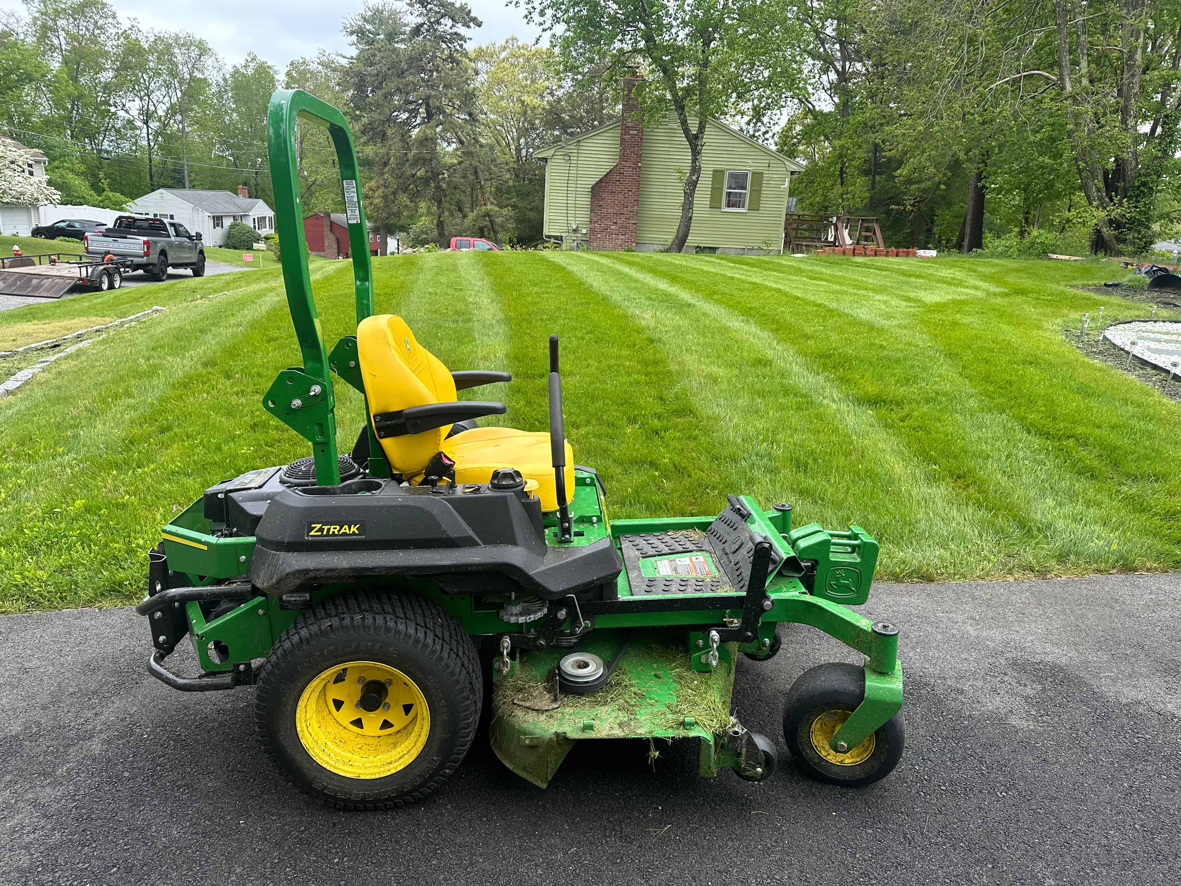 Weekly Lawn Maintenance image