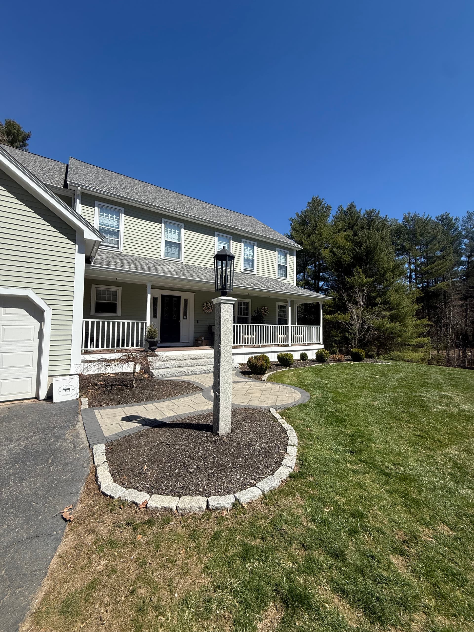 Fresh Mulch Makes a Front Yard Look Put Together image